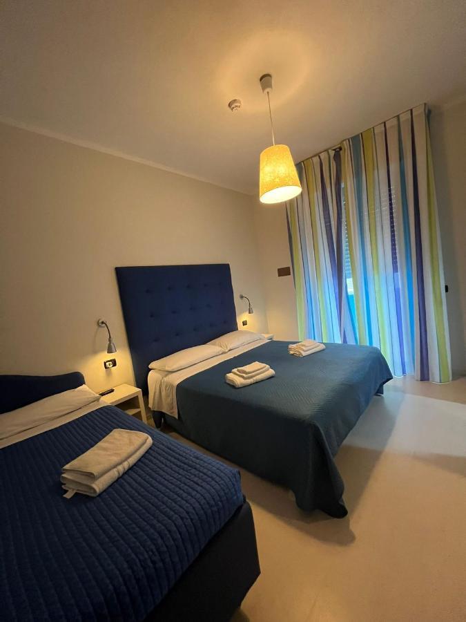 Hotel Leonardo Cesenatico Exterior foto